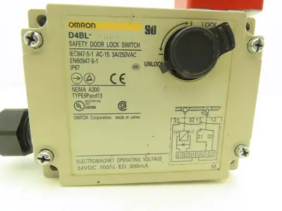 Omron D4BL-2DRA Solenoid Interlock Safety Door Switch 24VDC