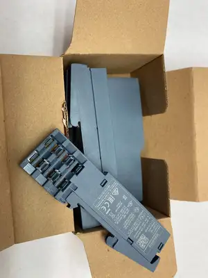 USED SIEMENS SIMATIC ET 200SP INTERFACE MODULE IM155-6PN HF