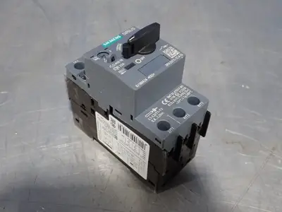 New | in-Stock SIEMENS 3RV20111CA10 Circuit Breakers | HGR 24 #731918