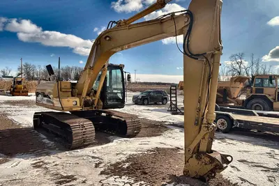 Used 2015 CATERPILLAR 315CL Excavators Wisconsin US | Proxy Equipment #1382930