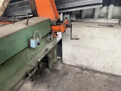 USED FRIGGI HEAVY DUTY 2MF1000 CNC