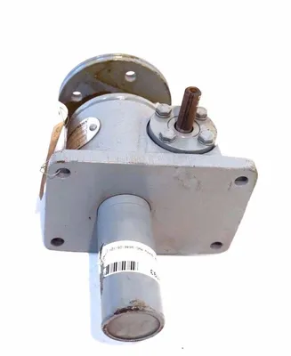 NEW DUFF NORTON M9002-4-R WORM GEAR ACTUATOR KFAAA00B004B M90024R