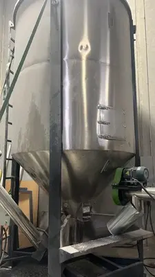 (2) 12,000 lbs each – Stainless Steel Blending Silos – 10” center auger