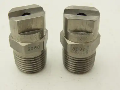 Spraying Systems H3/8U-SS5060 Veejet Stainless Spray Nozzle 3/8" NPT Lot of 12