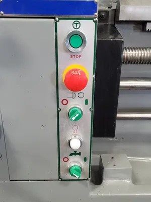 2013 SHARP 22100B Lathes, Gap Bed | Machinery Central (7)