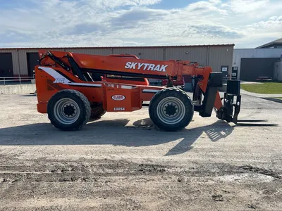 USED 2015 SKYTRAK 10054