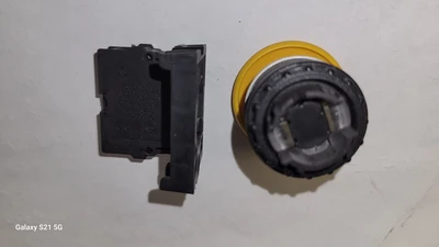 USED Eaton Eaton M22-K10