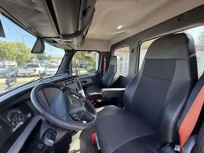 Used 2019 FREIGHTLINER T11664ST Conventional trucks California US | Commerce Truck Equipment Sales #1548733