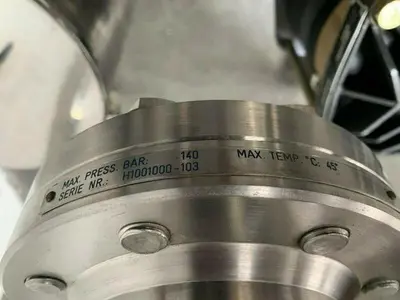 USED DDN PROCESS HPLC PREPARATIVE COLUMN 140 BAR W/ PUMP & GAUGE @ 2000 PSI