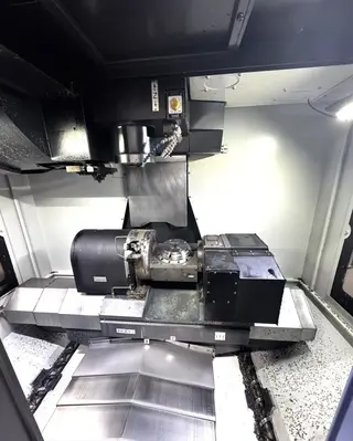 2017 DOOSAN DNM 200/5AX 5-Axis+ Vertical Machining Centers | Toolquip, Inc. (2)