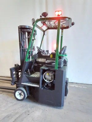 USED 2020 COMBILIFT CB6000
