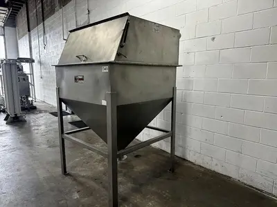 Stainless Steel Hopper Feeder