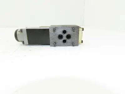 Rexroth Hydronorma 4WE6 D52/AG24NZ5L Directional Solenoid Valve 24VDC