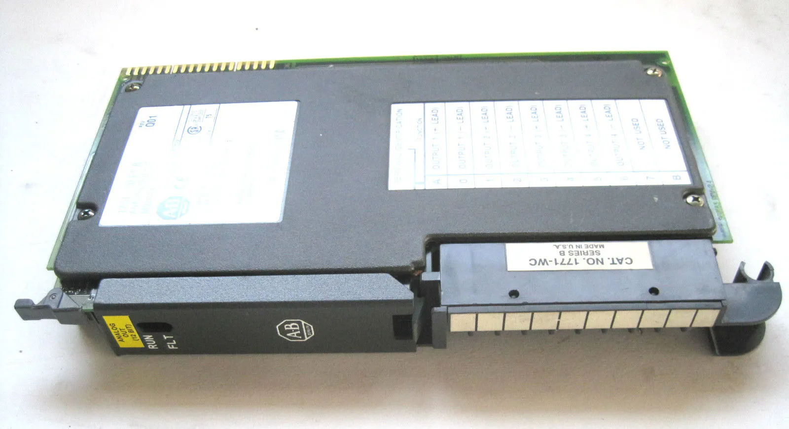 USED ALLEN BRADLEY 1771-0FE1/B OUTPUT MODULE 17710FE1B