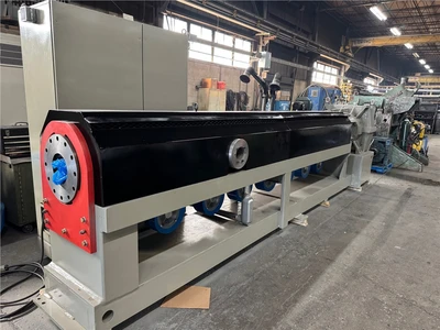 6" Davis Standard Extruder, 30:1 L/D, 500 HP AC Motor