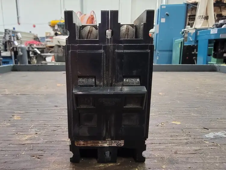 Used WESTINGHOUSE QC2020 Switchgears British Columbia CA | Lenmark #243415