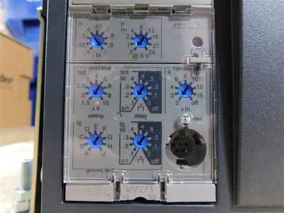 USED SQUARE D NW 16 N