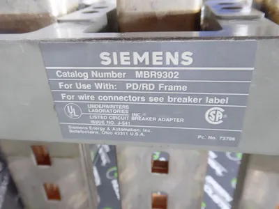 Siemens MBR9302 Mounting Block Base for PD/RD Frame Breakers 1600-2000A TWO Used
