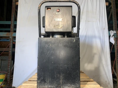 GE FK255-250 Oil Circuit Breaker 600A, 15KV, EO/DO, 110VDC Trip
