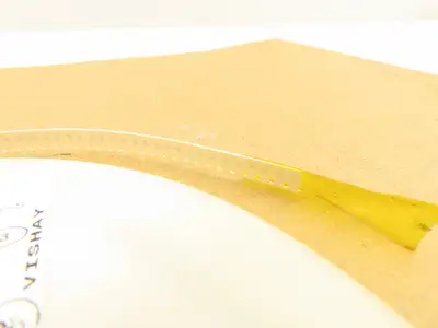 Vishay CRCW08053K32FKEA Chip Resistor Tape And Reel 3.32 kOhms ± 1%  5000 Pcs
