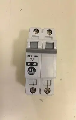 USED ALLEN BRADLEY 1492-CB2/H070 SER B