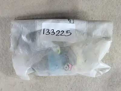 New | in-Stock LETOURNEAU R4212580 Parts (Hydraulics and Pneumatics) British Columbia CA | Lenmark #256868