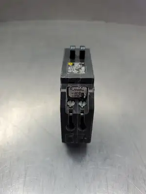 USED Square D H0MT2020 20Amp 1-Pole 120/240V Tandem Circuit Breaker