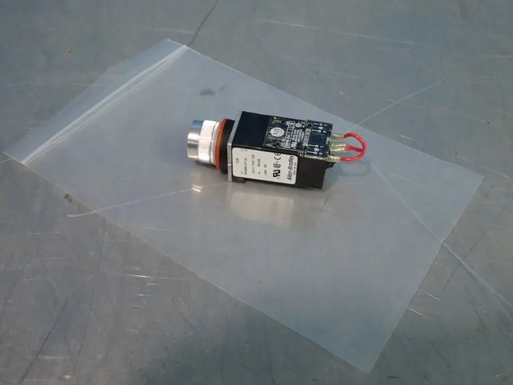 Used ALLEN BRADLEY 800MRPT16 Sensors Ohio US | HGR 24 #1187244
