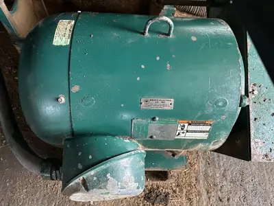 USED OLIVER 2701