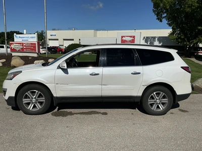 USED 2017 CHEVROLET TRAVERSE