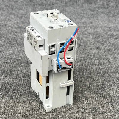 Used Allen-Bradley 100-C30Z*00 PLC Contactors California US | Davliegogo LLC #1706911