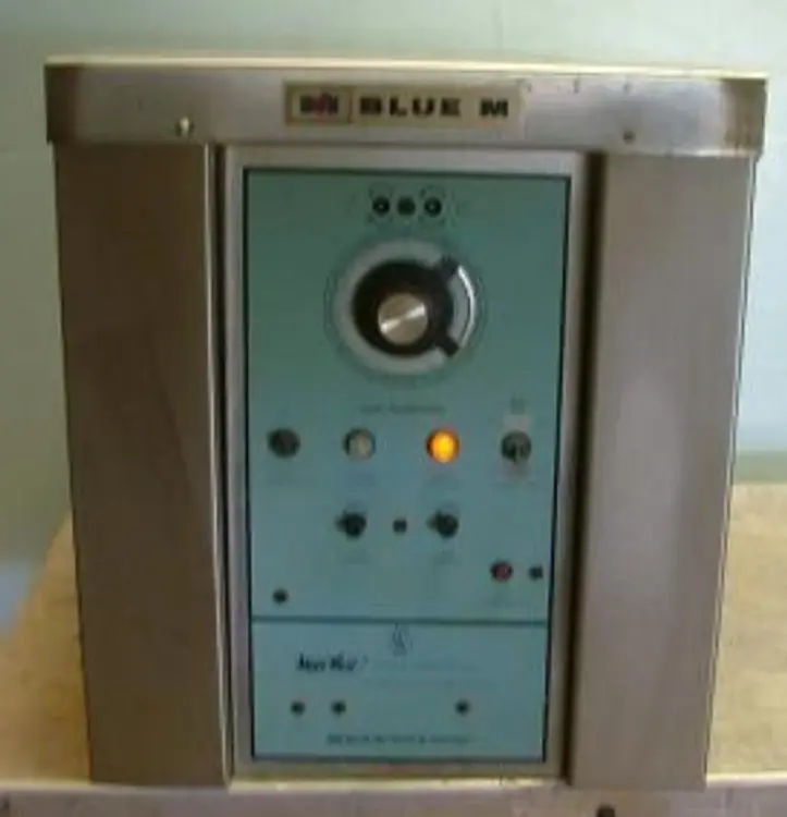Used LINDBERG/BLUE M RWB3220A-1 Lab Water Baths Texas US | Bamko Surplus Process Equipment #930285