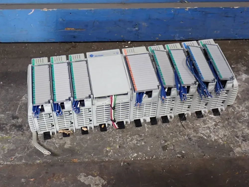 Used ALLEN BRADLEY 1769ECR PLC Chassis Ohio US | HGR 24 #801941