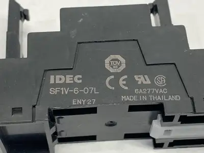 USED IDEC RELAY SOCKET 6A 277VAC LOT OF 3