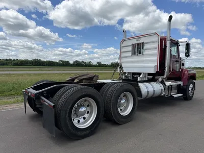Used 2021 MACK PINNACLE Conventional trucks Minnesota US | Carco Truck & Equipment #1513964