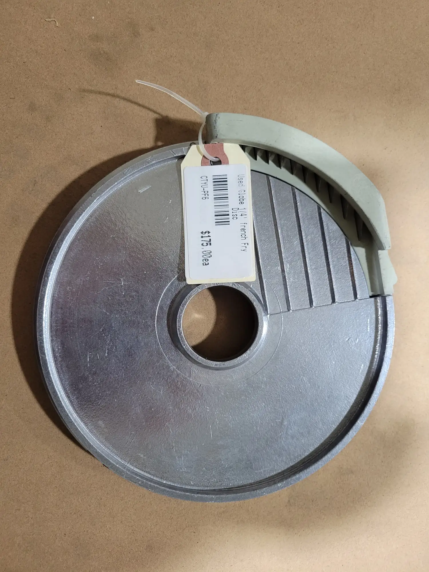 Used Globe 1/4' french Fry Disc