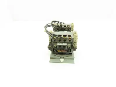 Furnas 22DP32A*E6 Reversing Motor Starter 10Hp Size 1 Max 27A 600 VAC Overload