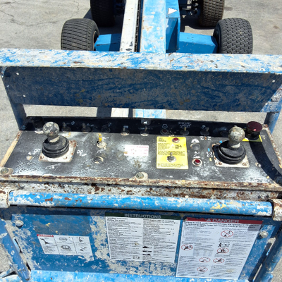 USED 2015 Genie S-40