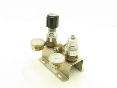 Concoa 6204012-01-000 Gas Regulator Set W/Gauges 0-4000 PSI