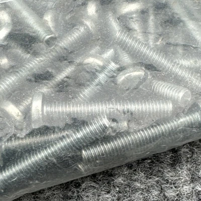 New | in-Stock RS 560-029 Nuts & Screws California US | Davliegogo LLC #1707326