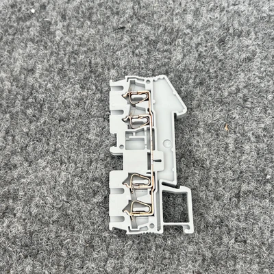 Used Phoenix Contact PT 2,5 Terminal Blocks California US | Davliegogo LLC #1707638