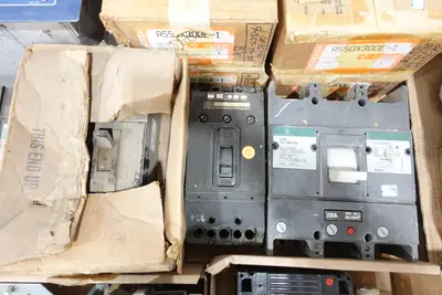 4 PALLETS OF ASSORTED ELECTRICAL
