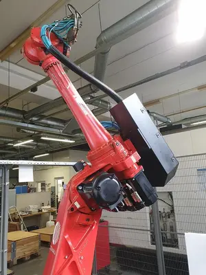 Used 2015 COMAU SMART 5 NJ60-2.2 Robots CZ | Amaron s.r.o. #1068044