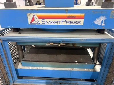 USED TETRAHEDRON TETRAHEDRON  PRESS