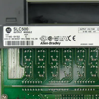 USED ALLEN BRADLEY 1746-OV32
