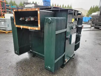 750 kVA Oil-Filled ONAN Transformer, HV. 12470 Delta, LV. 208Y/120 w/ Switchgear