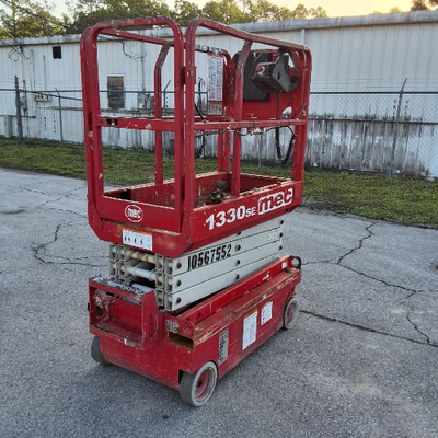 USED 2017 MEC 1330SE