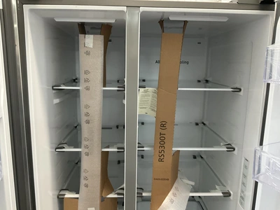 Used SAMSUNG RS28A500ASR Refrigerators Michigan US | Miedema Asset Management Group #1769147