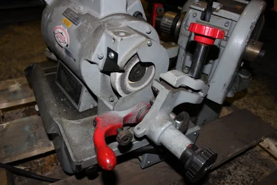Sioux 680 Valve Grinder