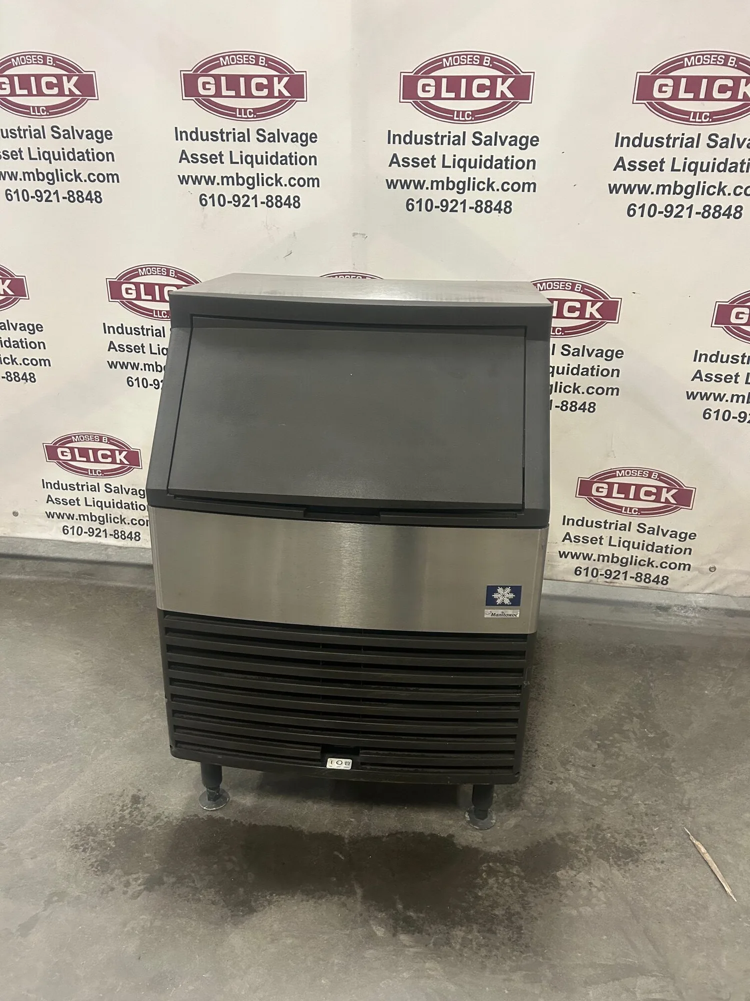 Manitowoc QY0134A Undercounter Commercial Ice Maker 115-120V